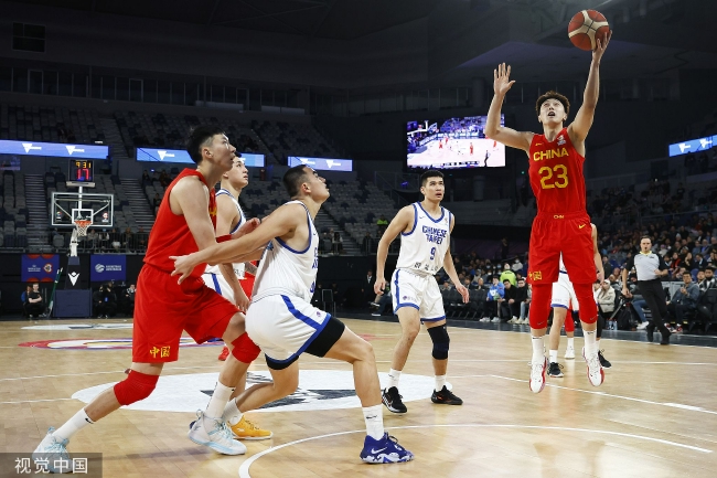 26+6+4！胡明轩打出MVP风采 谁还质疑杜锋选他
